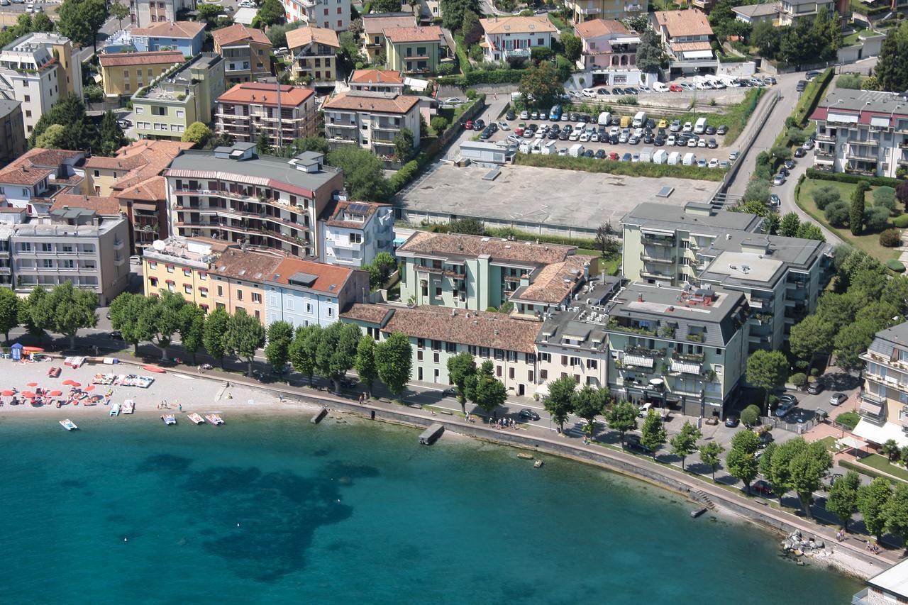 Hotel Europa Desenzano del Garda Exterior photo